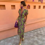 Women's Floral Midi Dress with Wrap V-Neck and Short Sleeves™ – Mühelose Eleganz für jeden Anlass