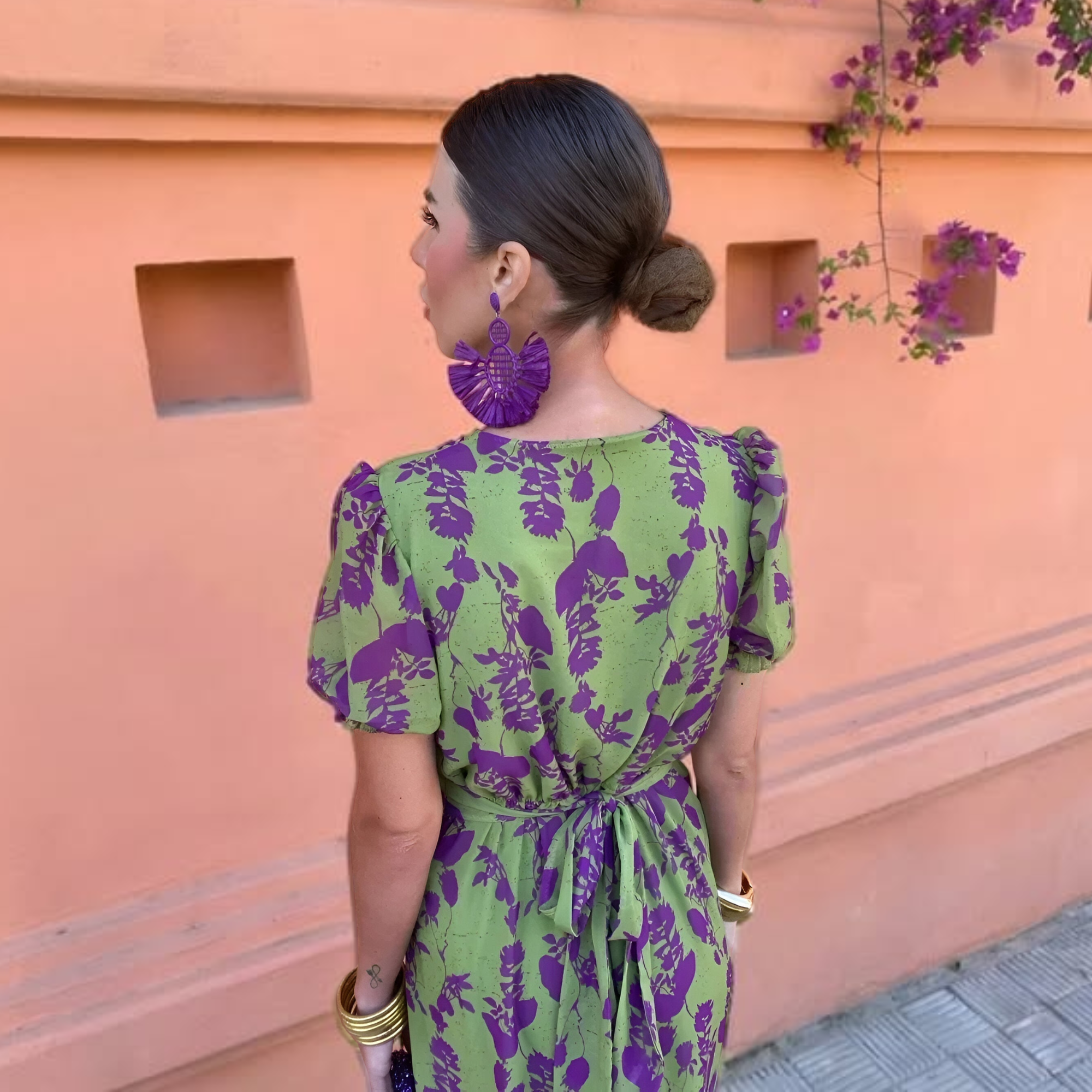 Women's Floral Midi Dress with Wrap V-Neck and Short Sleeves™ – Mühelose Eleganz für jeden Anlass
