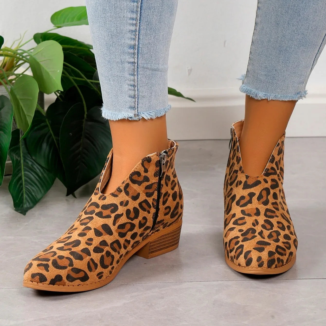 Damen Leoparden Stiefeletten mit Seitlichem Reißverschluss und Niedrigem Absatz™ – Stilvoller Komfort für jeden Tag