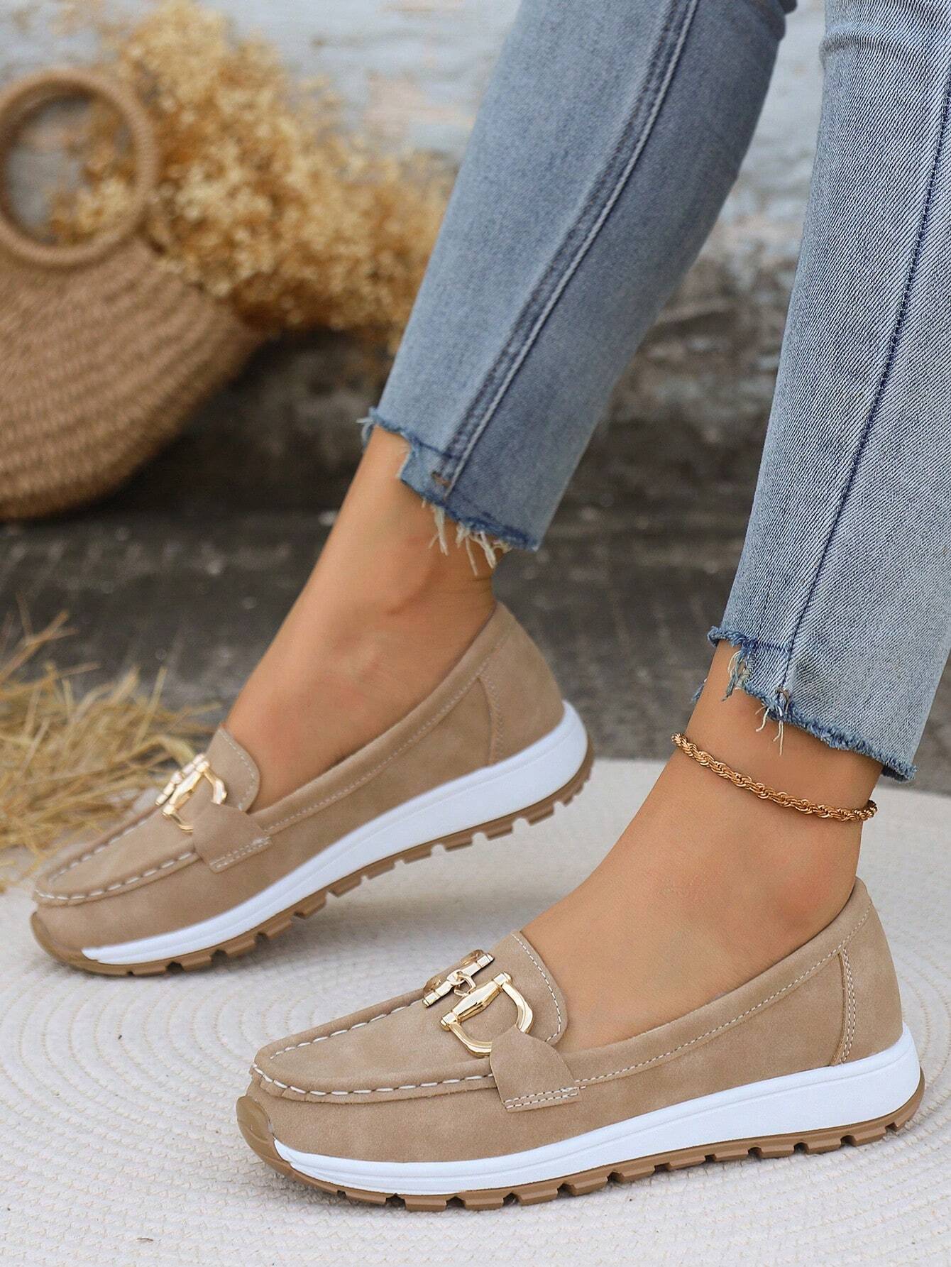Women's Slip-On Loafers with Flat Wedge and Buckle Detail™ – Müheloser Komfort für den ganzen Tag