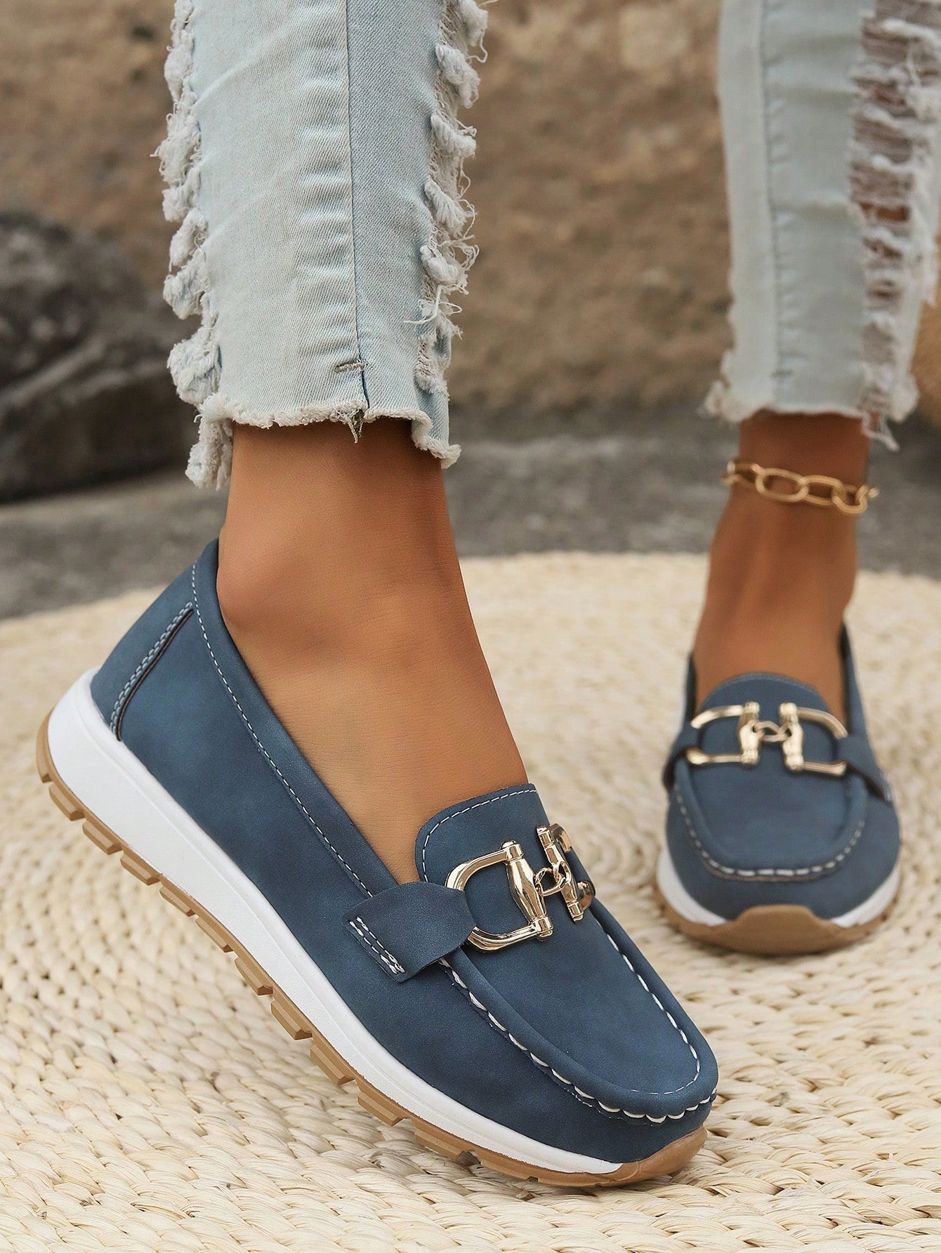 Women's Slip-On Loafers with Flat Wedge and Buckle Detail™ – Müheloser Komfort für den ganzen Tag