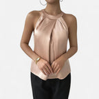 Kimberly | Women's Elegant Pleated Front Draped Satin Tanks™ – Elegante Ausstrahlung für jeden Anlass