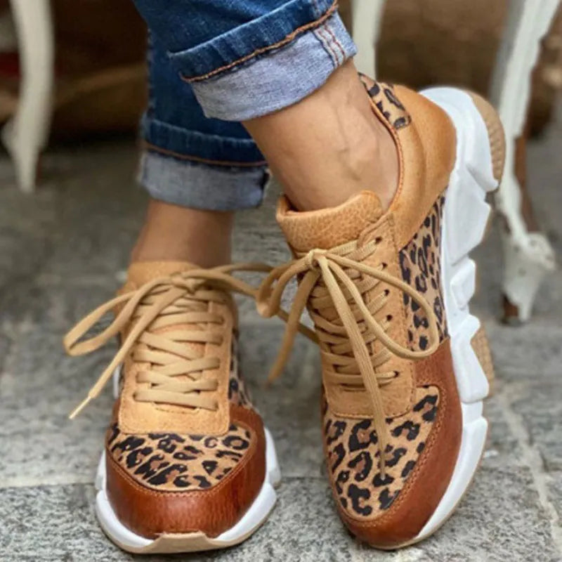 Winslow | Women's Leopard Print Lace-Up Chunky Sneakers™ – Stilvoller Komfort für den modernen Alltag