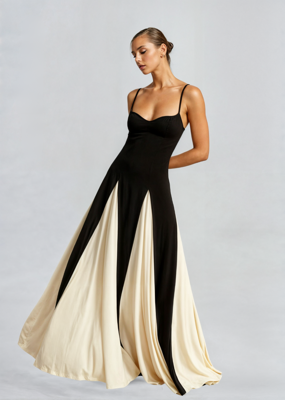 Women's Strappy Maxi Dress with Contrast Panel™ – Elegante Silhouette für besondere Anlässe