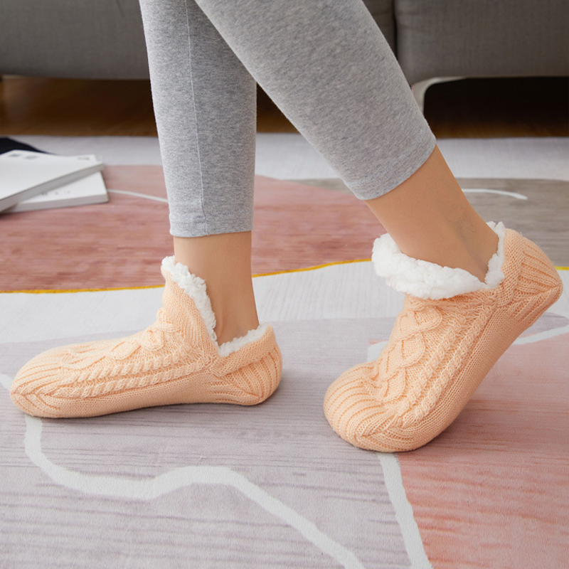 CozyFeet™ – Extraweiche, wärmende Pantoffelsocken für ein sanft umarmendes Wohlfühlgefühl [50% Rabatt]