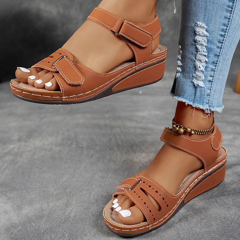 Women's Orthopedic Adjustable Walking Sandals for Daily Support™ – Ganztägiger Komfort für aktive Frauen