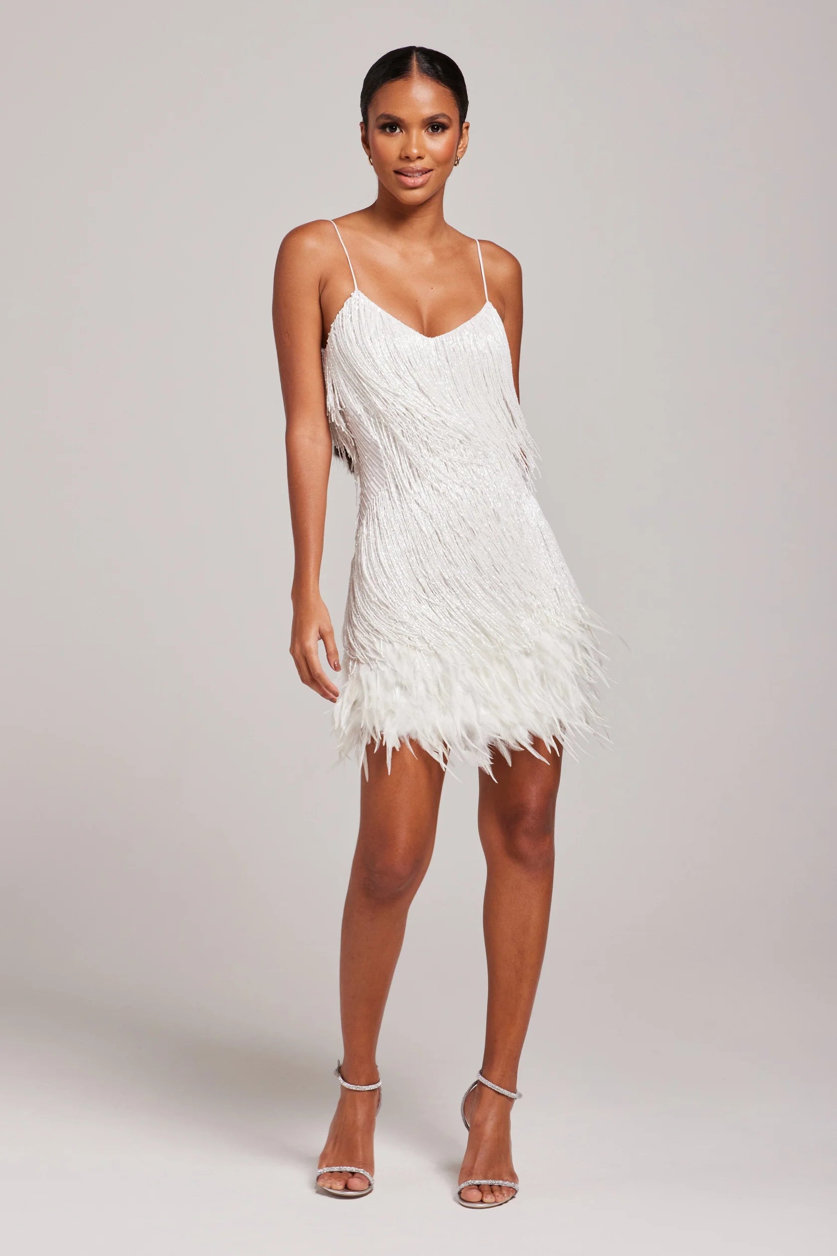 Women's Fringe Mini Dress with Spaghetti Straps and Elegant Fit™ – Glamouröser Blickfang für besondere Anlässe