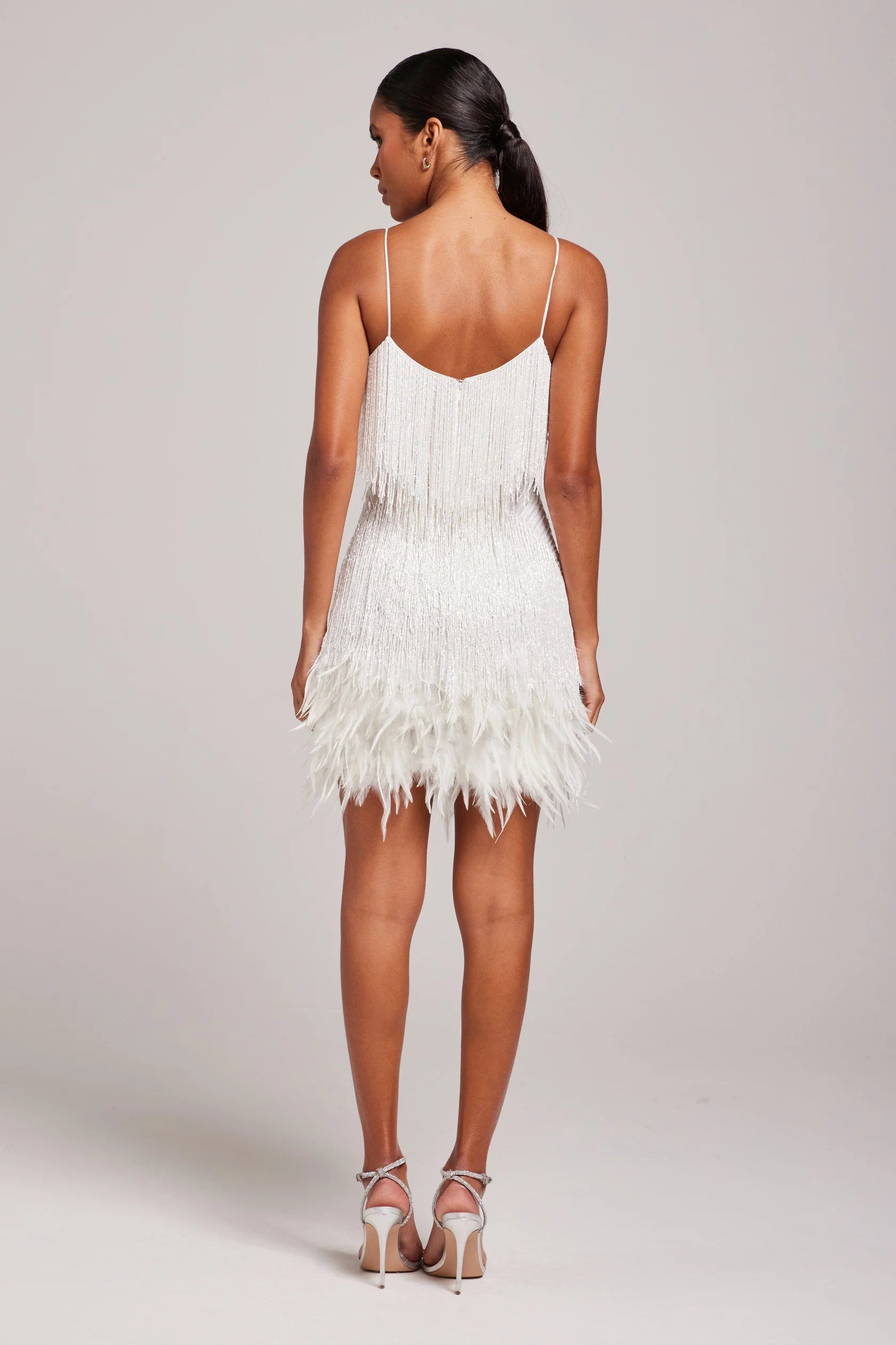 Women's Fringe Mini Dress with Spaghetti Straps and Elegant Fit™ – Glamouröser Blickfang für besondere Anlässe