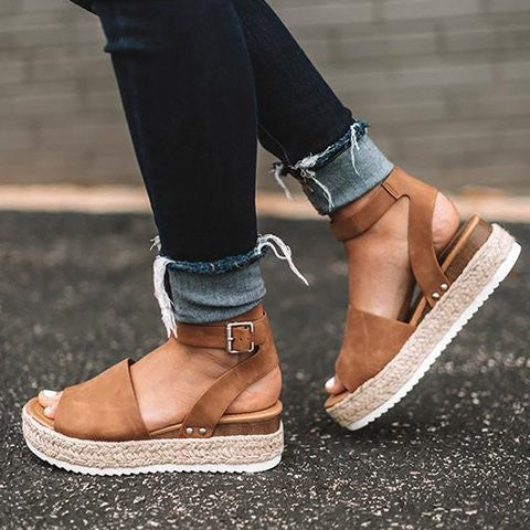 Women's Buckle Ankle Strap Flatform Sandals with Cushioned Sole™ – Ganztägiger Komfort mit stilvoller Höhe