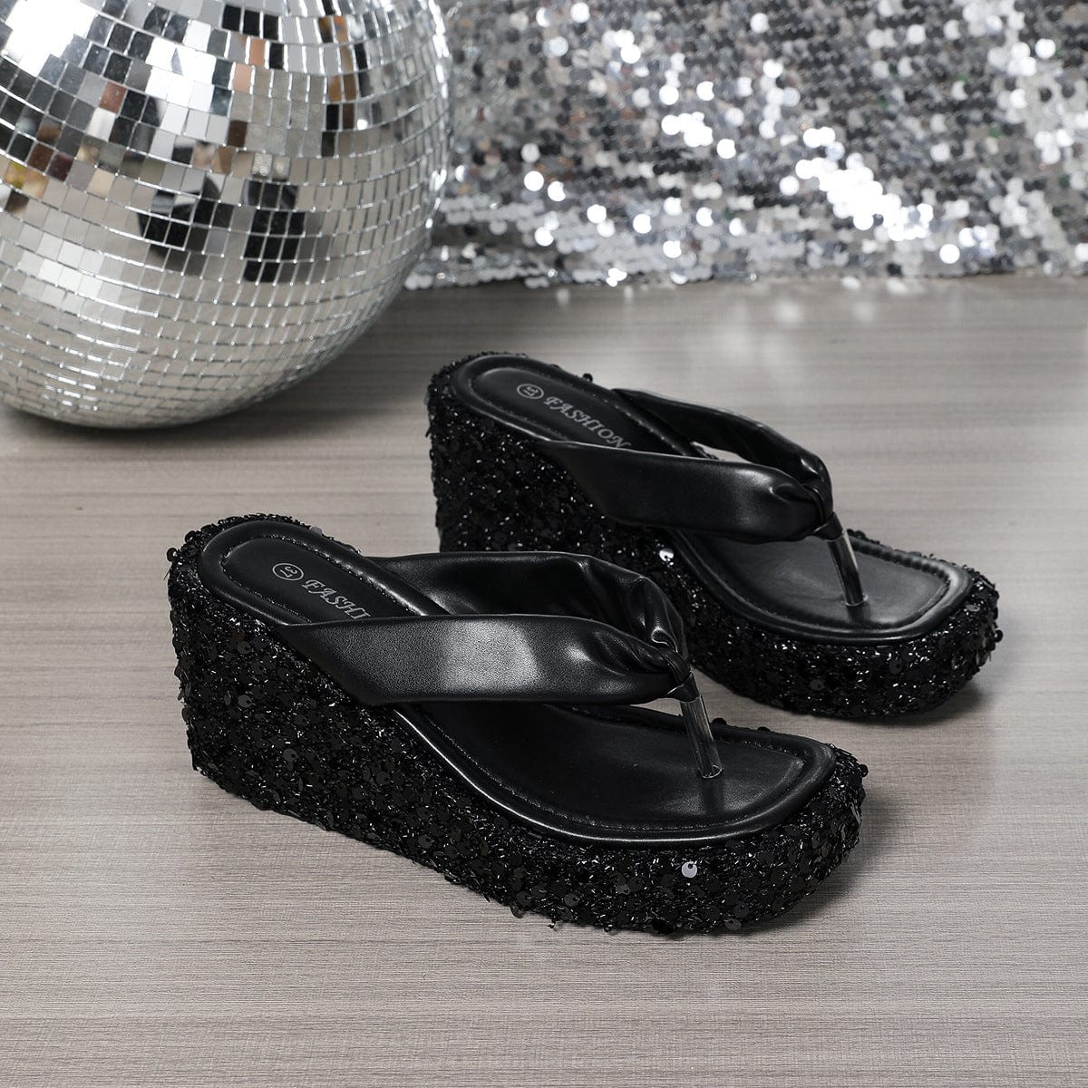 Noa | Women's Platform Flip Flops with Sparkle Sole™ – Stilvolle Höhe mit Glitzer-Effekt