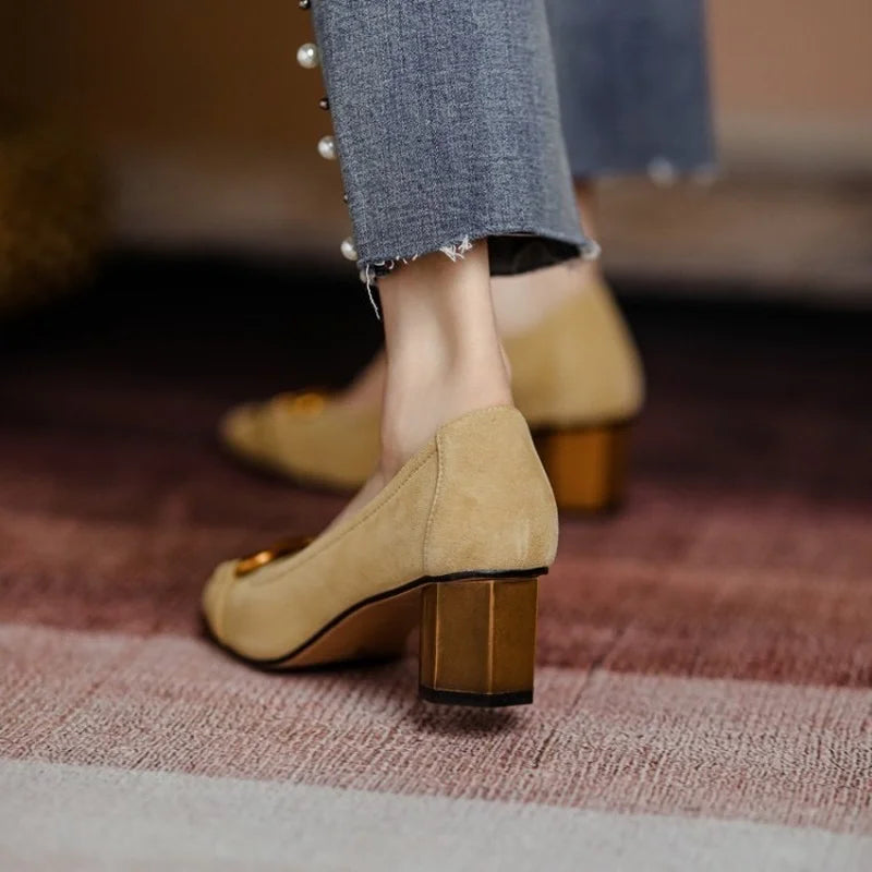 Damen Orthopädische Block Heel Pumps mit gepolsterter Einlegesohle und verstellbarem Riemen™ – Eleganter Komfort für den ganzen Tag