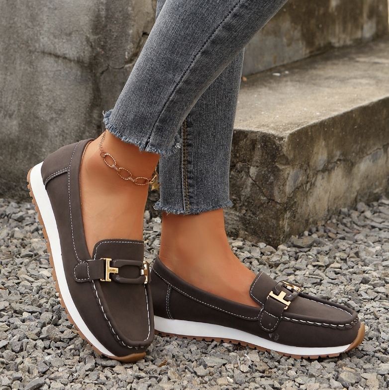 Damen Casual Loafer mit Metallschnalle und flacher Keilsohle™ – Für mühelose Eleganz im Alltag
