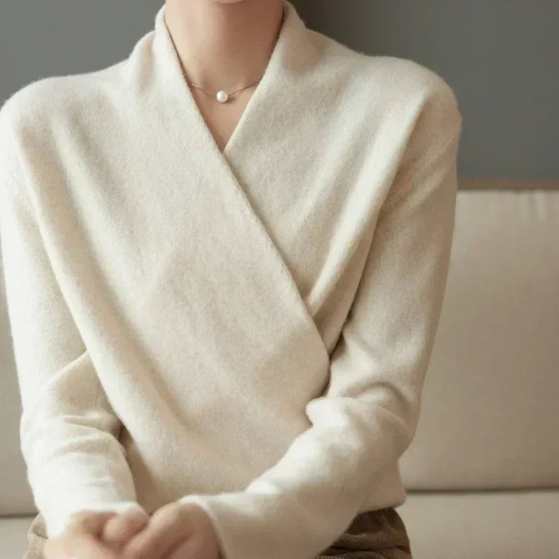 Mabel | Women's Spring Wrap Neck Knit Top™ – Eleganter Frühlingskomfort mit weiblichem Wickelausschnitt
