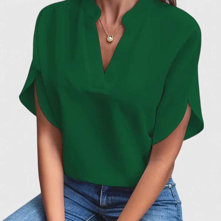Soft Split-Neck Blouse™ – Elegante Leichtigkeit für jeden Tag