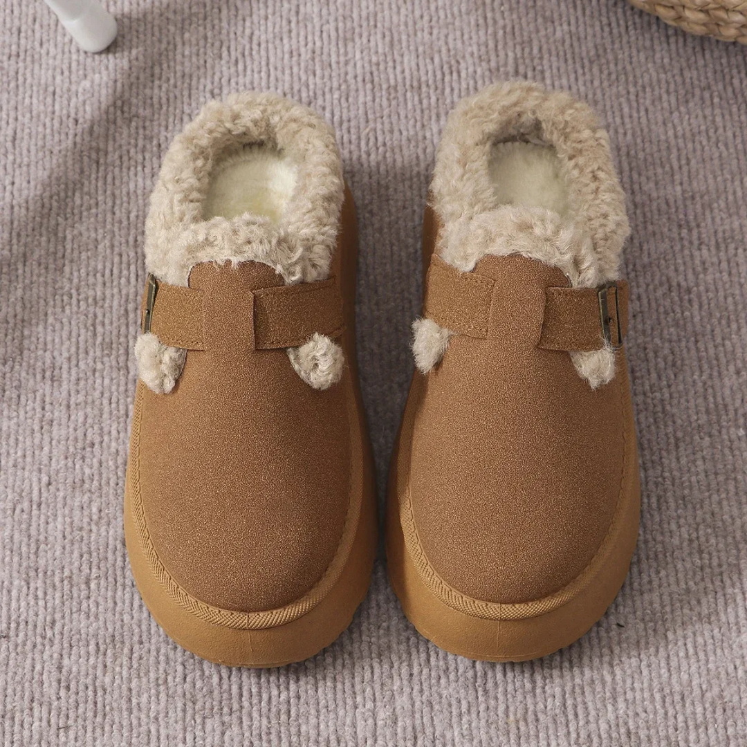 LuxeStep™ – Warme Damen-Pantoffeln mit Fell und bequemer, modischer Plateausohle [50% Rabatt]