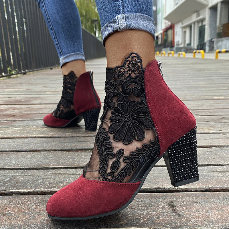 Women's Lace Panel Block Heel Ankle Orthopedic Boots™ – Eleganter Komfort für den ganzen Tag