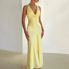 Twist-Front V-Neck Maxi Dress for Flattering Fit™ – Elegante Silhouette mit modernem Twist-Detail