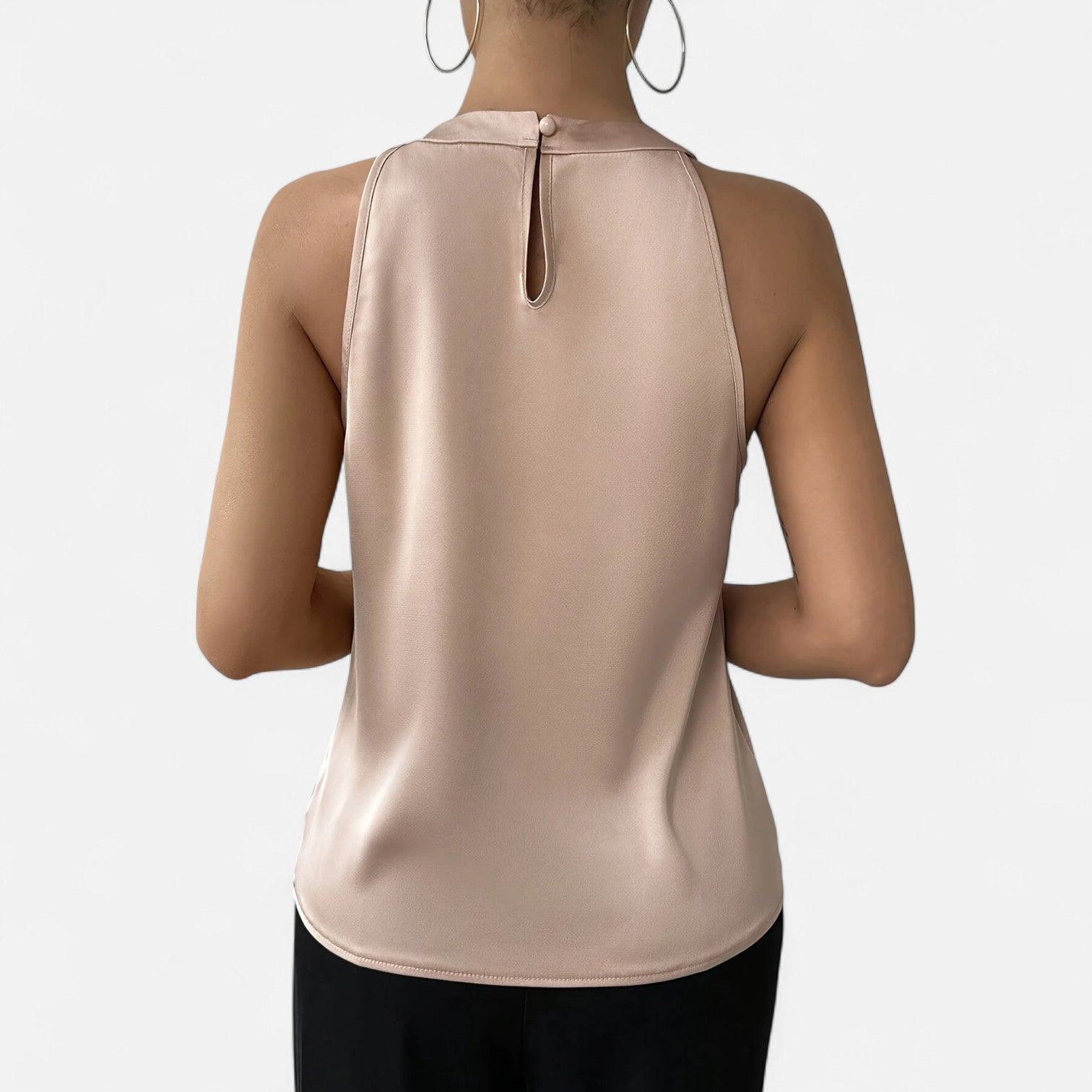 Kimberly | Women's Elegant Pleated Front Draped Satin Tanks™ – Elegante Ausstrahlung für jeden Anlass