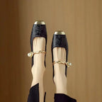 Square-Toe Orthopedic Embellished Flats™ – Elegante Unterstützung für den ganzen Tag