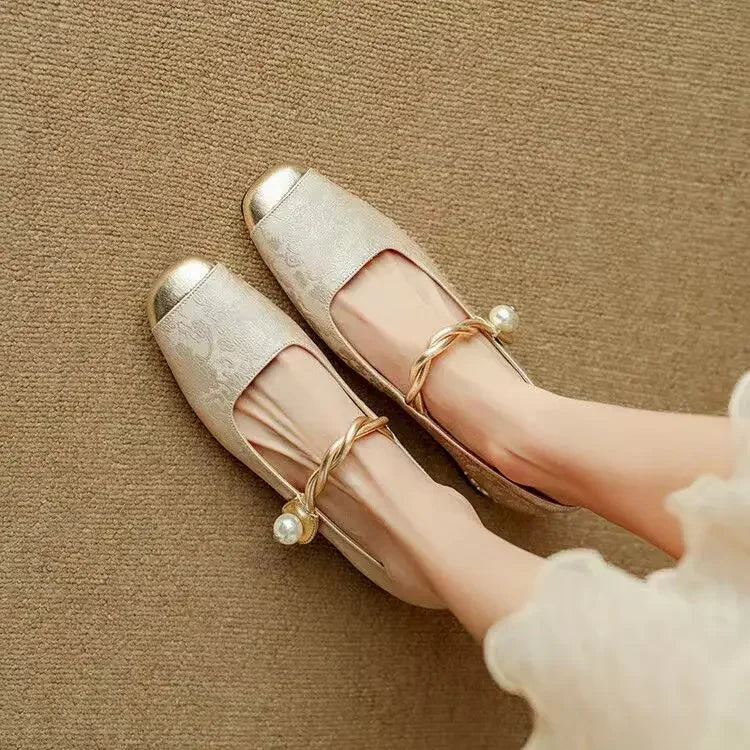 Square-Toe Orthopedic Embellished Flats™ – Elegante Unterstützung für den ganzen Tag