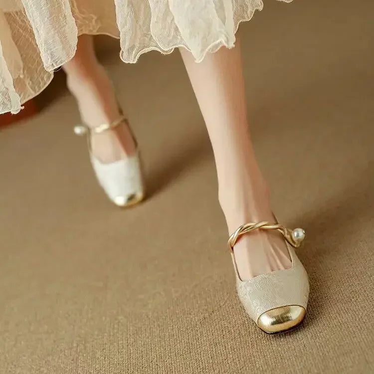 Square-Toe Orthopedic Embellished Flats™ – Elegante Unterstützung für den ganzen Tag
