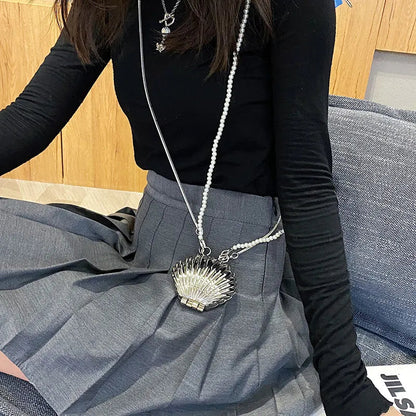 Coralyn™ – Elegante Gold-Muschel-Geldbörse mit Perlenverzierung, kompakt und stilvoll [50 % Rabatt]