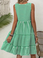 Women's Striped Sleeveless Relaxed Fit Tiered Summer Dress™ – Mühelose Eleganz für warme Tage