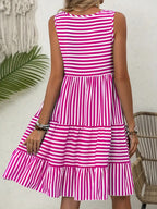 Women's Striped Sleeveless Relaxed Fit Tiered Summer Dress™ – Mühelose Eleganz für warme Tage