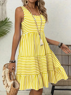 Women's Striped Sleeveless Relaxed Fit Tiered Summer Dress™ – Mühelose Eleganz für warme Tage