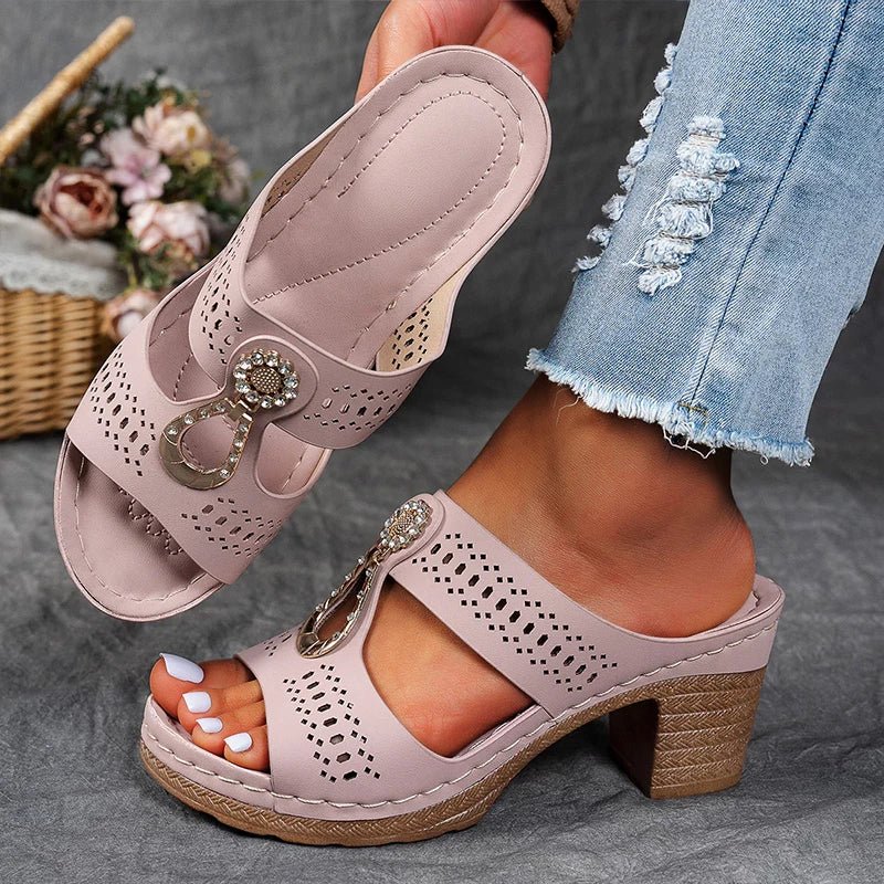 Women's Orthopedic Heeled Sandals with Buckle Strap and Cushioned Support™ – Eleganter Komfort für ganztägiges Wohlbefinden